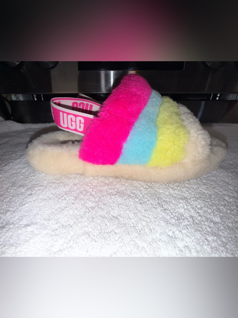UGG Multicolor Fluffy Slide/Slippers with Logo Heel Strap Woman’s Size 4